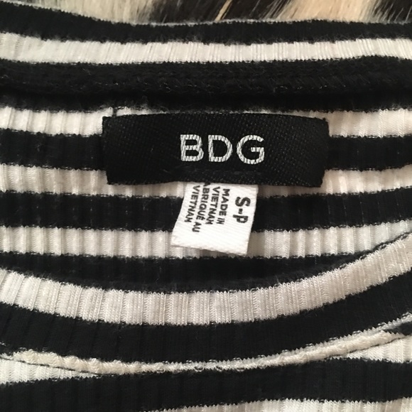 UO BDG Jackie Flare Tee Dress - Picture 4 of 4